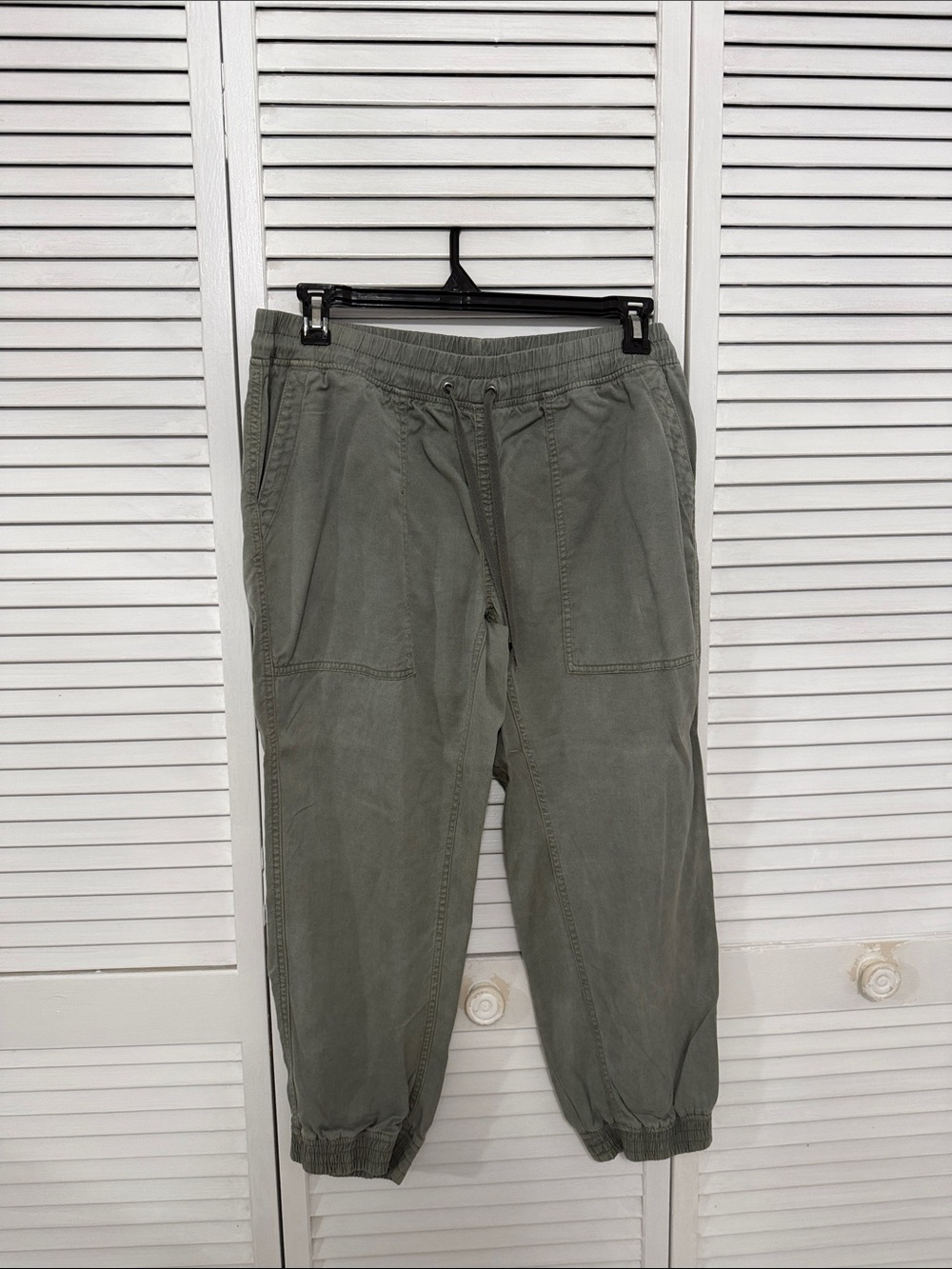 Women’s Olive Green Drawstring Jogger Pants